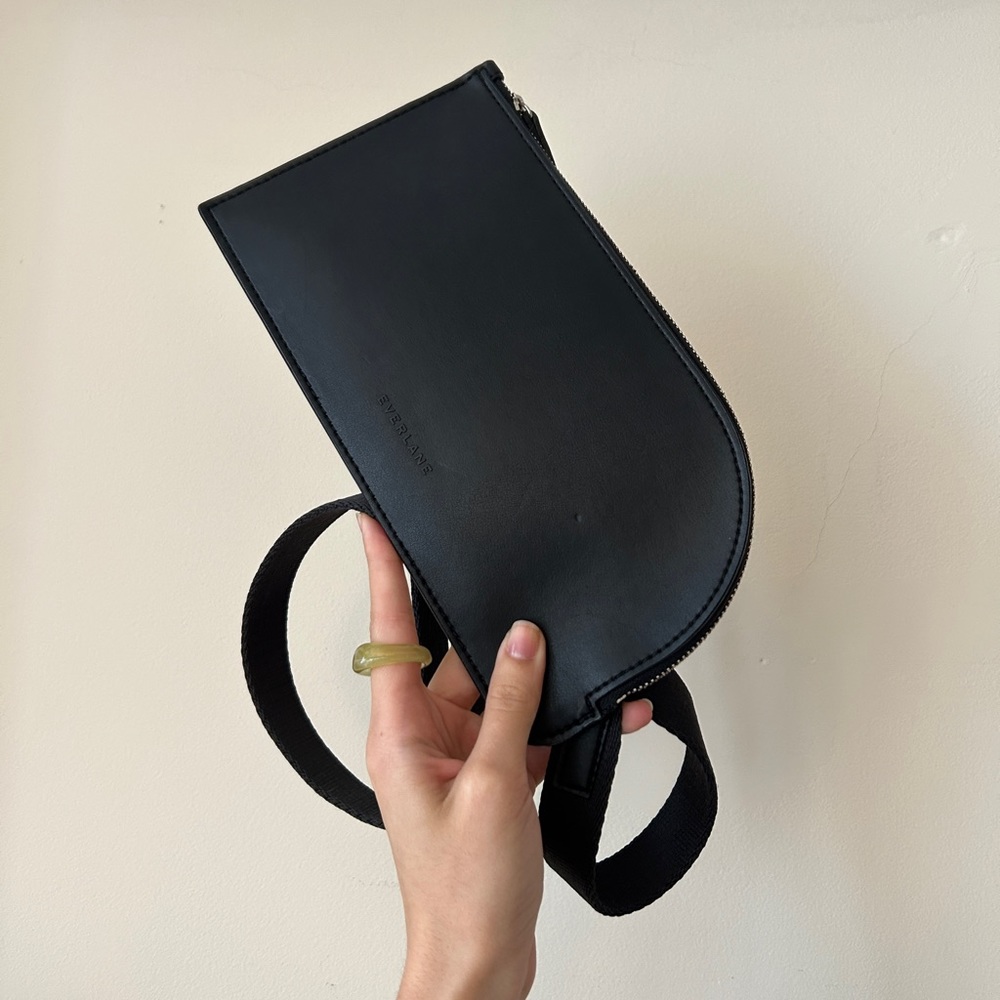 Everlane Cactus Leather Sling Bag